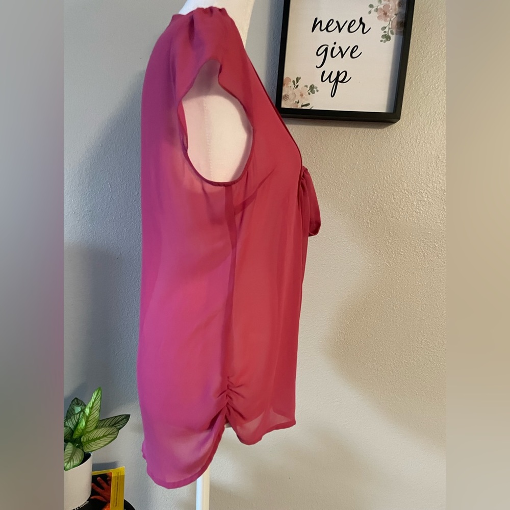Guess Womens Tank top Pink Silk Collared Button up -Sz S - Picture 4 of 10